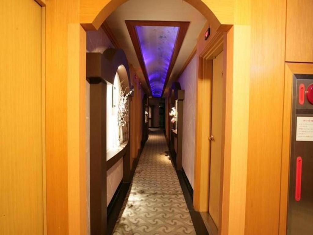 Valentine Hotel Kojang Kültér fotó