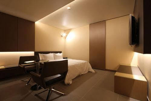 Valentine Hotel Kojang Kültér fotó